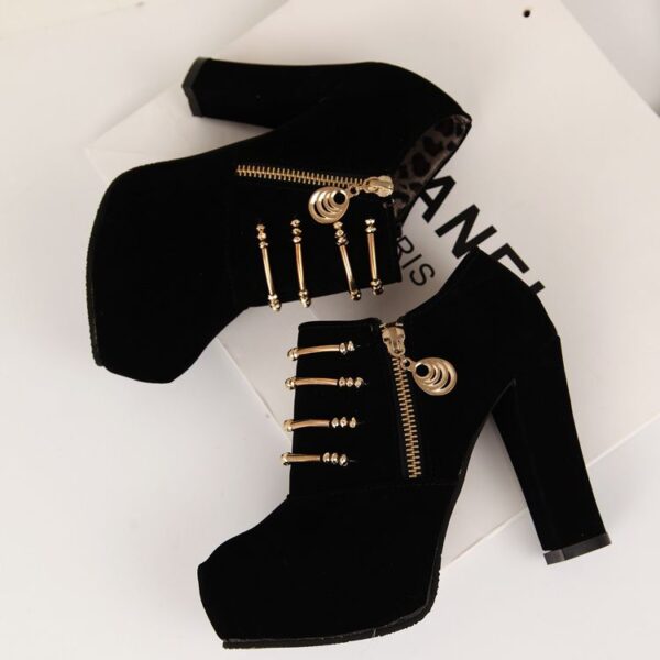 1774546011541-1094248879 Chunky Heels